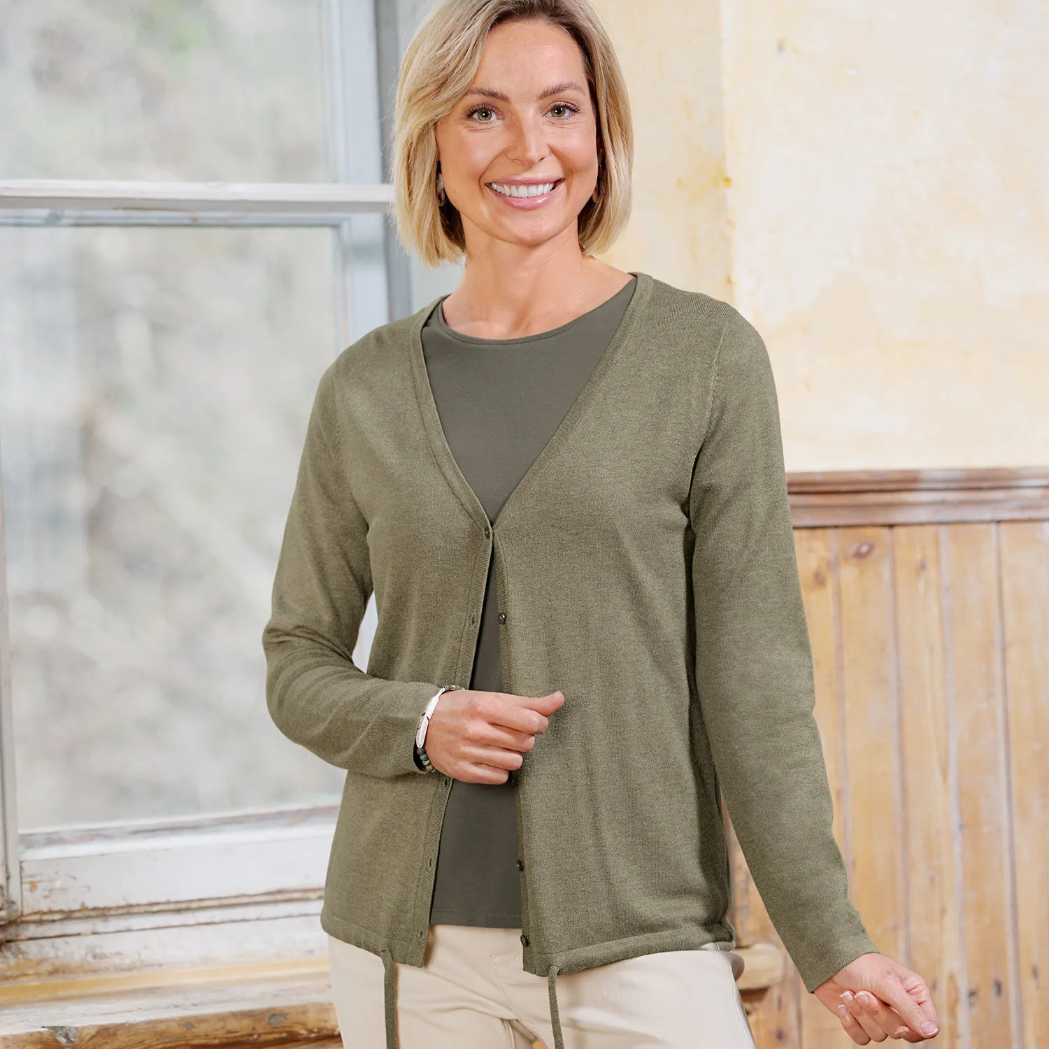 Cardigan boutonné avec encolure en V ⋆ Lehner Versand